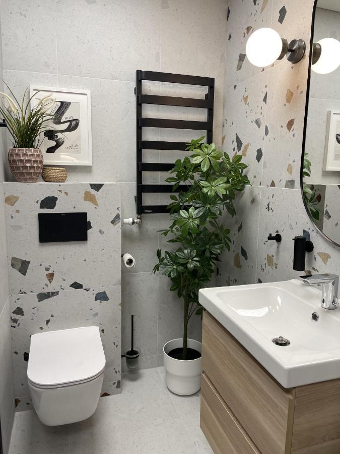 Oui Oui Apartment Varsó Kültér fotó